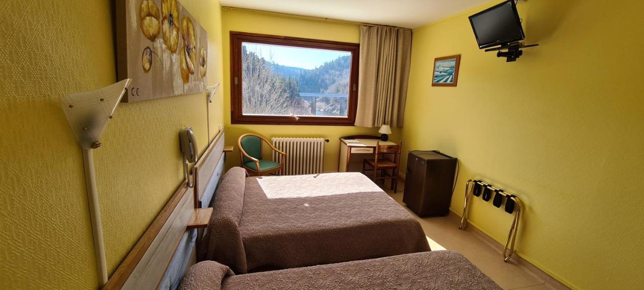 Garabit Hotel Anglards de Saint Flour Luaran gambar