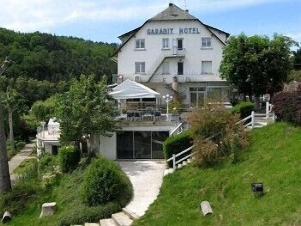 Garabit Hotel Anglards de Saint Flour Luaran gambar