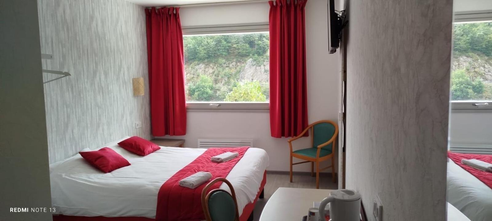 Garabit Hotel Anglards de Saint Flour Luaran gambar